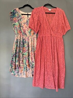 Dress Bundle Lace Midi Dress M & Lush Watercolor Floral dress S